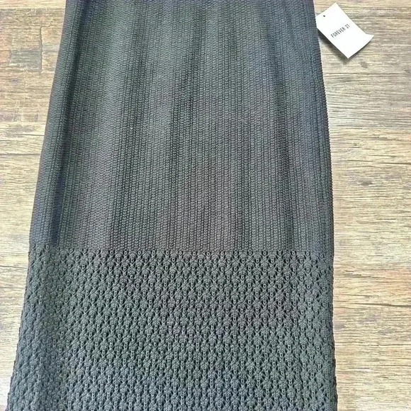 Forever 21 Black Ribbed Maxi Skirt - Picture 3 of 5